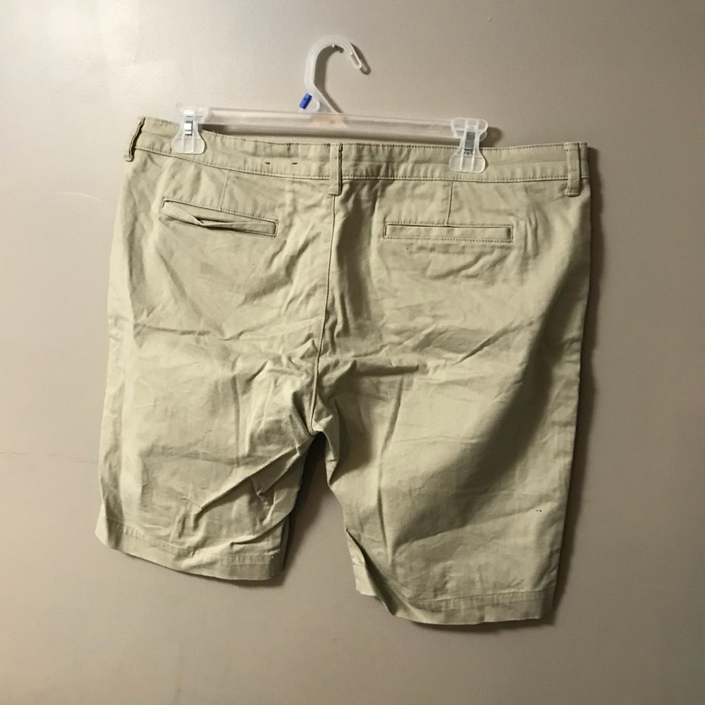 Shorts - Picture 2 of 2